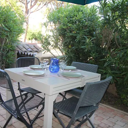 Gasjoly - Golfe De St-tropez Avec Climatise Pour 4 Personnes Gassin