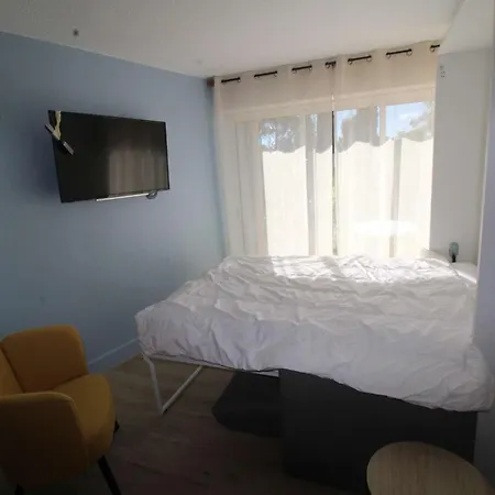 Gasjoly - 4 Pers Avec Acces Et Piscine *