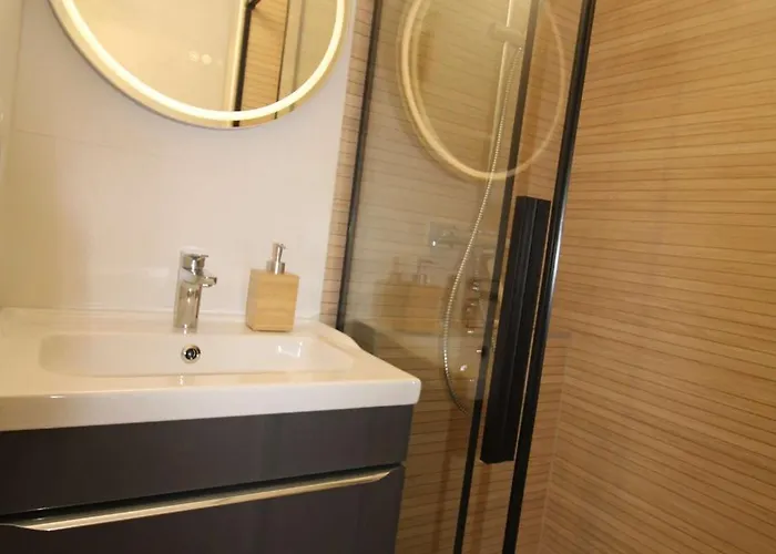 Gasjoly - 4 Pers Avec Acces Et Piscine 公寓 *