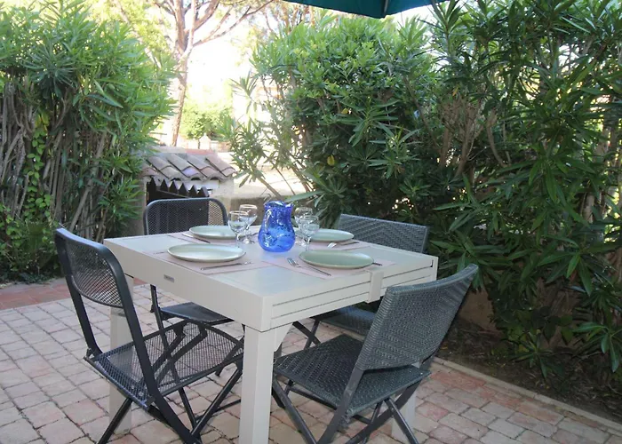 Gasjoly - 4 Pers Avec Acces Et Piscine 盖辛